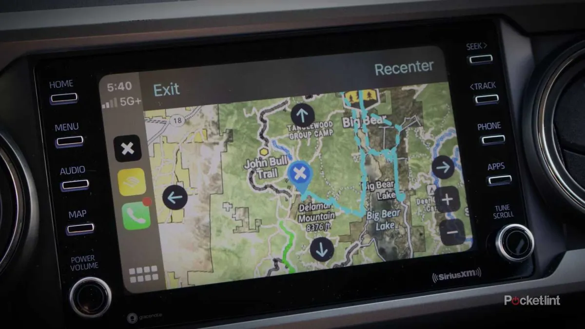 5 Fitur Infotainment Mobil yang Harus Dimanfaatkan untuk Keselamatan Berkendara