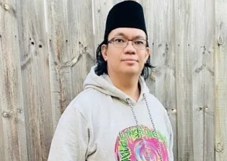 Gus Nadir Puji Langkah Jokowi Temui Pemimpin Negara Berkonflik, Kritisi Pandangan Dino Patti Djalal