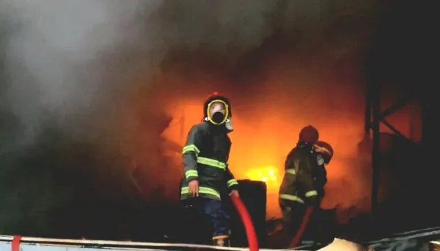 Kebakaran Gudang Kimia di Taman Tekno, Kerugian Capai Rp2 Miliar