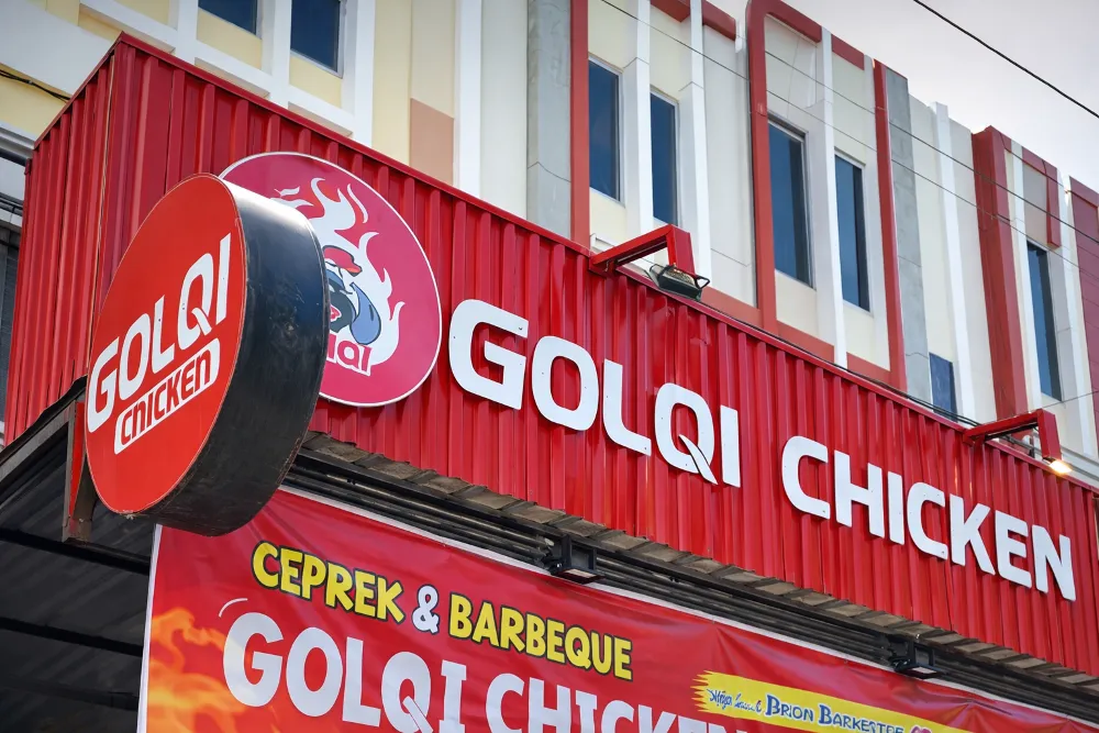 Golqi Chicken Candi Panggung: Destinasi Kuliner Baru Favorit Mahasiswa di Malang