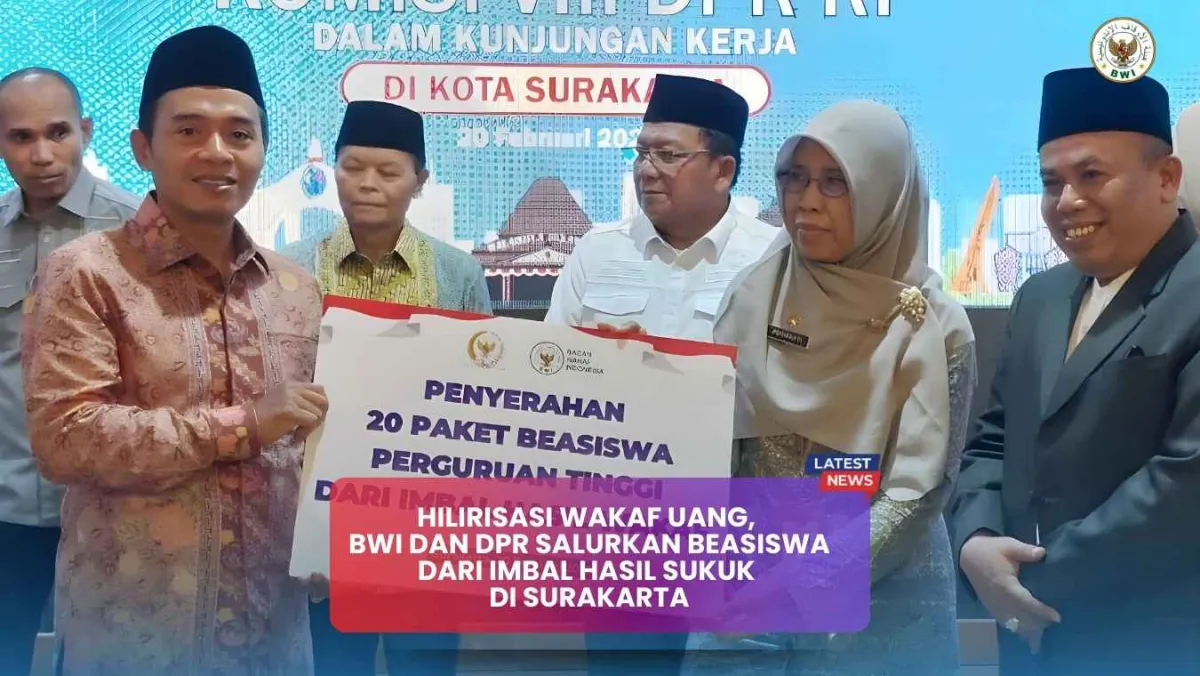 BWI dan DPR Salurkan Beasiswa Wakaf Uang untuk Mahasiswa UIN Surakarta