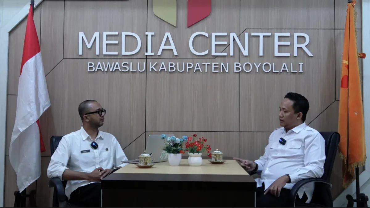 Peran Sumber Daya Manusia dalam Pengawasan Pemilu: Bawaslu Boyolali Gelar Podcast Edukasi Demokrasi