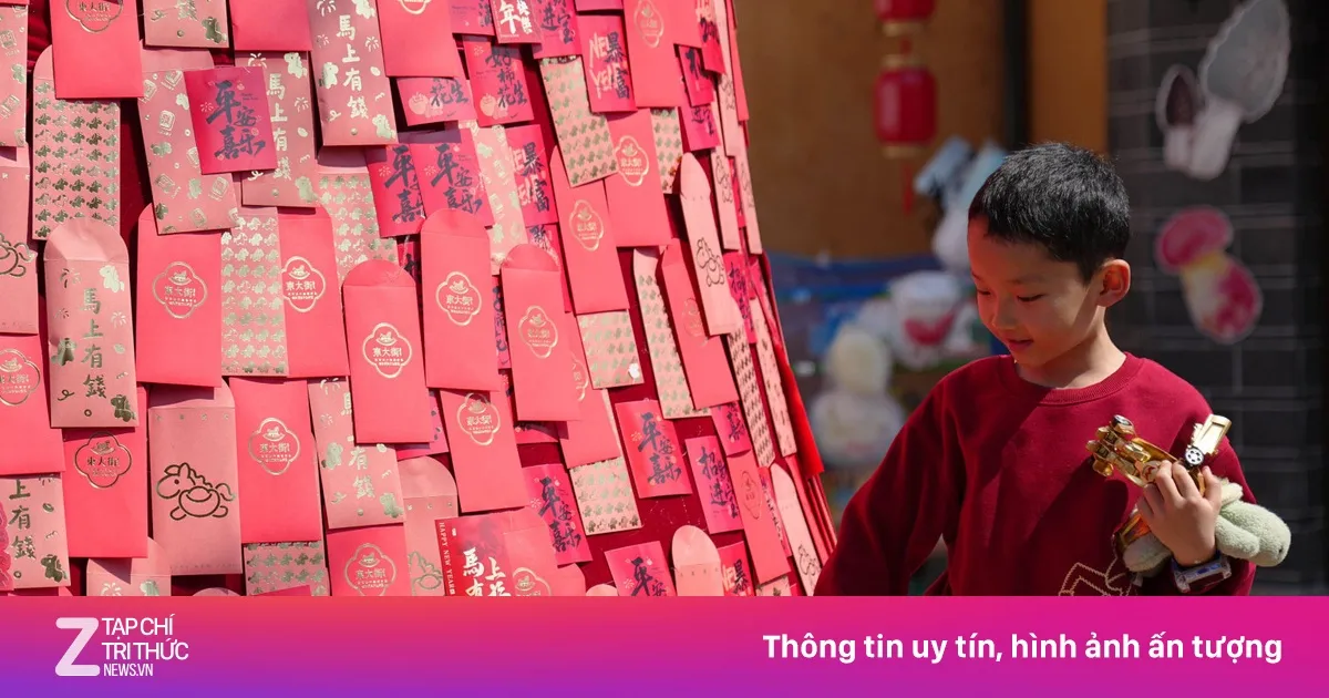 Generasi Muda Tiongkok Hadapi Kelelahan Finansial Akibat Tuntutan Amplop Merah