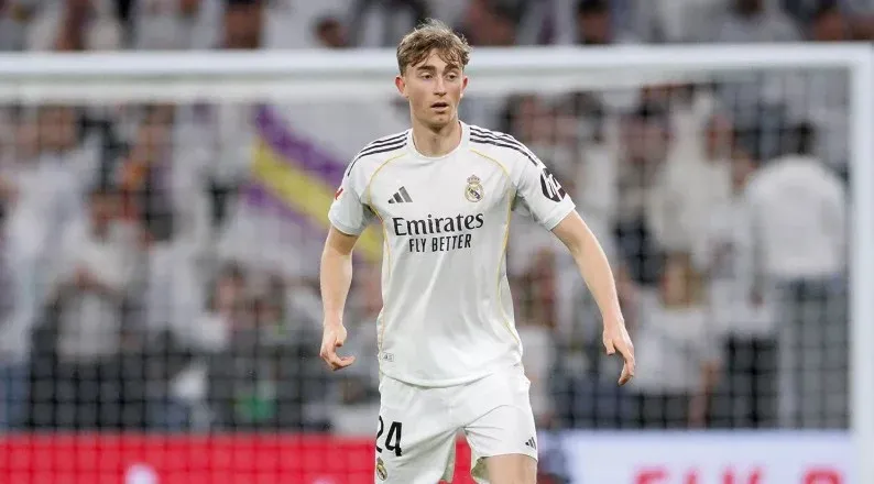 Dean Huijsen Cedera Jelang Pertandingan Osasuna vs Real Madrid