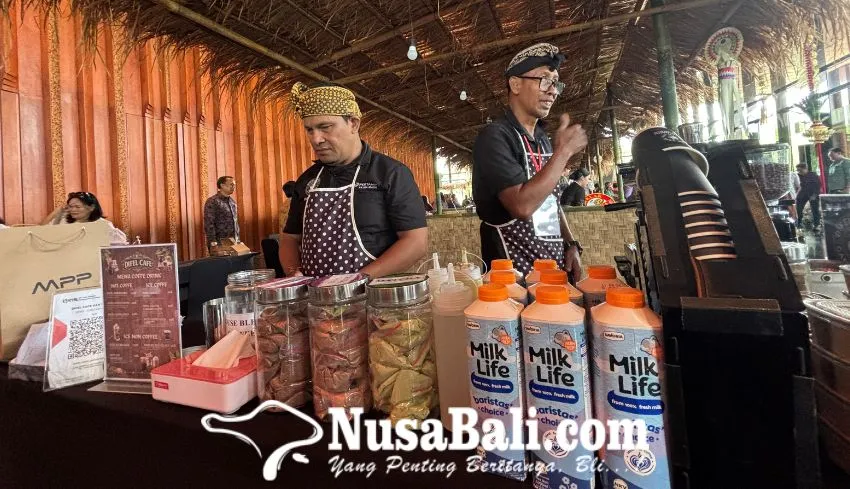 Kopi Barista Difabel Memikat Pengunjung di Singgasana Seni Bali