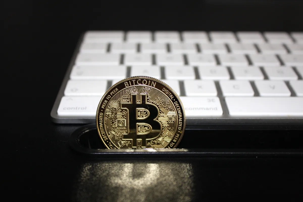 Kasus Kelas Investasi Kripto Manta: Tantangan Hukum dan Etika di Dunia Digital