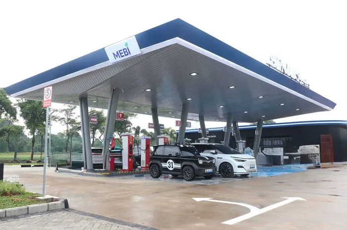 PLN Luncurkan SPKLU Ultra Fast Charging Pertama di Indonesia