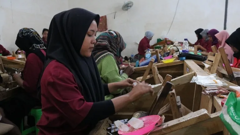 Penurunan Pengangguran di Pamekasan, Namun Pekerja Informal Meningkat