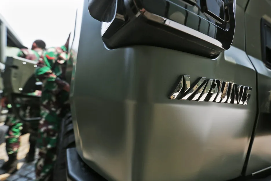 Prabowo Perkenalkan Mobil Listrik Nasional i2C di GIIAS 2025
