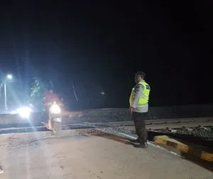 Patroli Malam Polsek Cambai Tingkatkan Sinergi Polisi dan Masyarakat