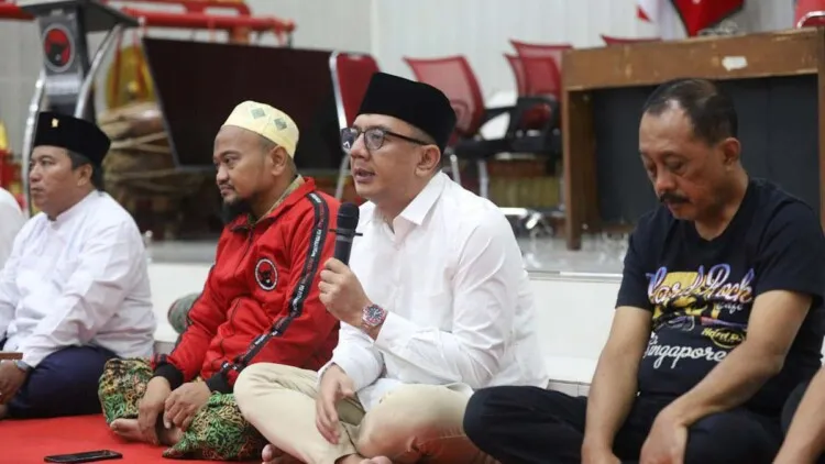 Aula Megawati DPD PDI Perjuangan Jatim Gelar Ibadah Ramadan