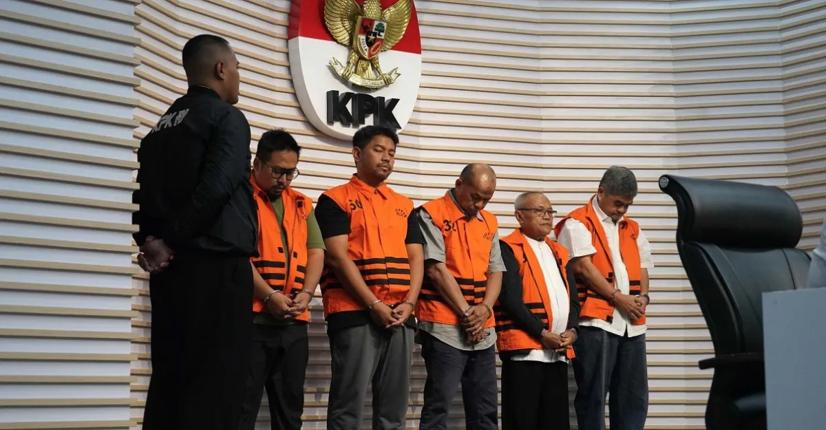 KPK Tahan Lima Tersangka Korupsi Dana PEN dan PBJ di Situbondo