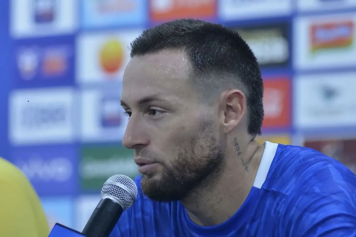 Marc Klok Kembali Berlatih Usai Pemulihan Cedera