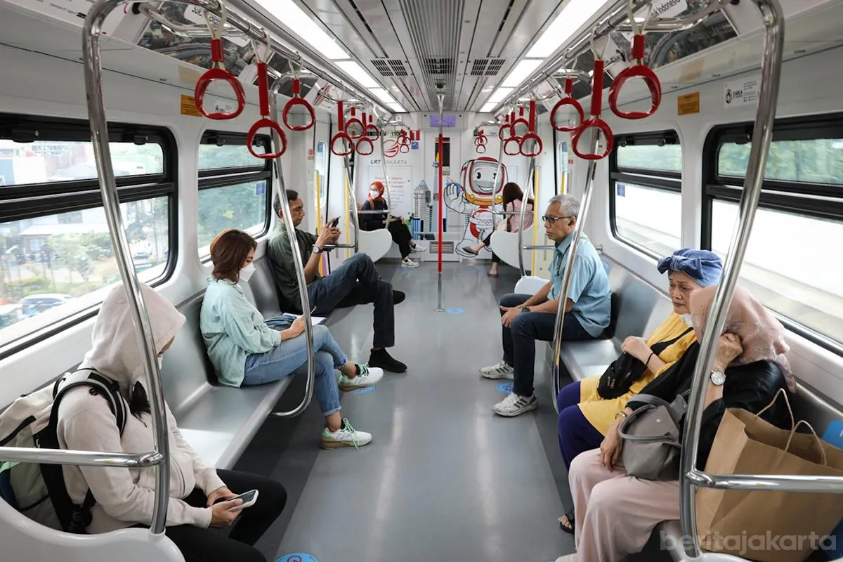 Ketentuan Berbuka Puasa di LRT Jakarta Selama Ramadan 2026