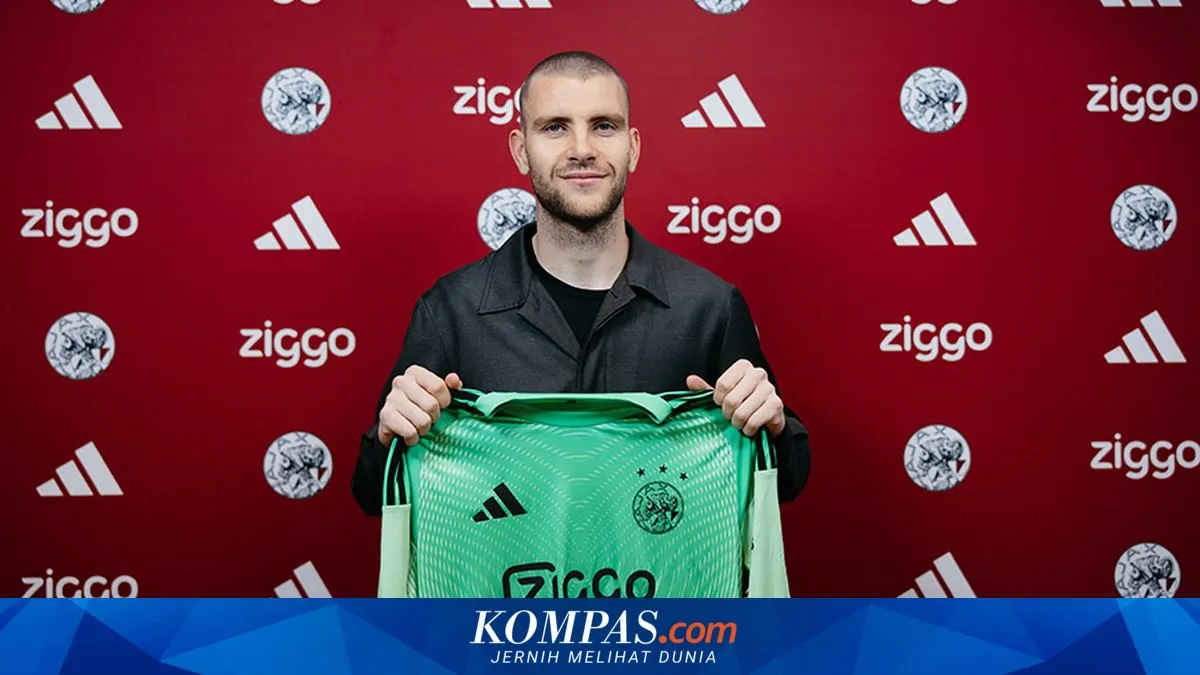 Maarten Paes Berpotensi Jadi Kiper Utama Ajax Setelah Cedera Jaros