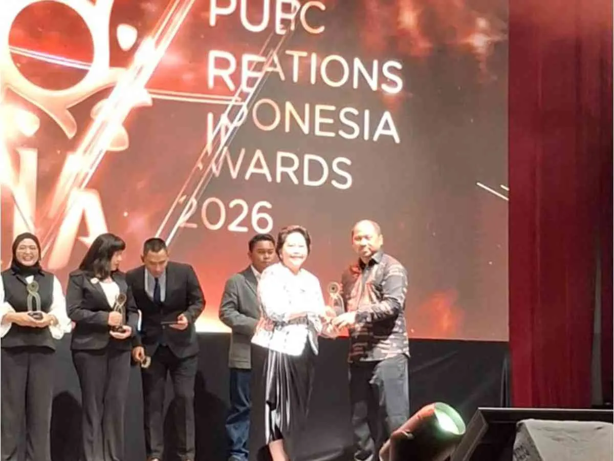 Terminal Petikemas Surabaya Raih Penghargaan PR Indonesia Awards 2026
