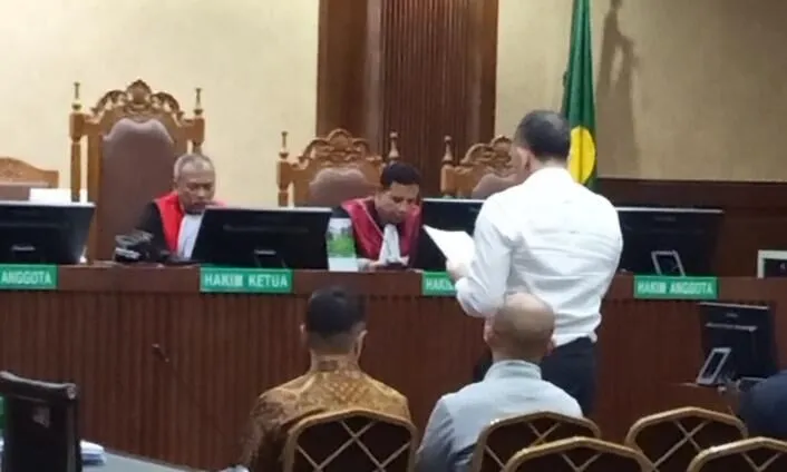 Yoki Firnandi Sampaikan Pembelaan di Sidang Korupsi Minyak Mentah
