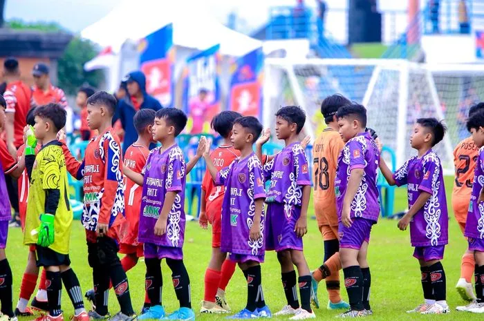 Kompetisi Sepak Bola Usia Muda Dorong Pertumbuhan Ekonomi Olahraga Nasional