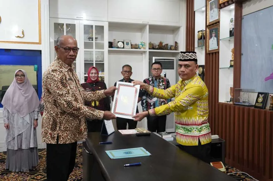 Dr Kusbani Resmi Menjabat Sekretaris Daerah Kota Metro