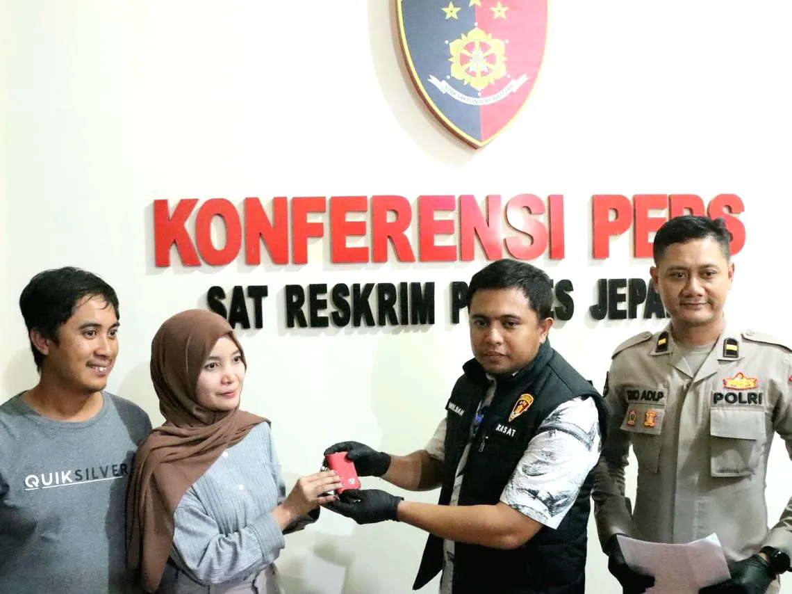 Polres Jepara Berhasil Kembalikan Mobil Curian kepada Korban