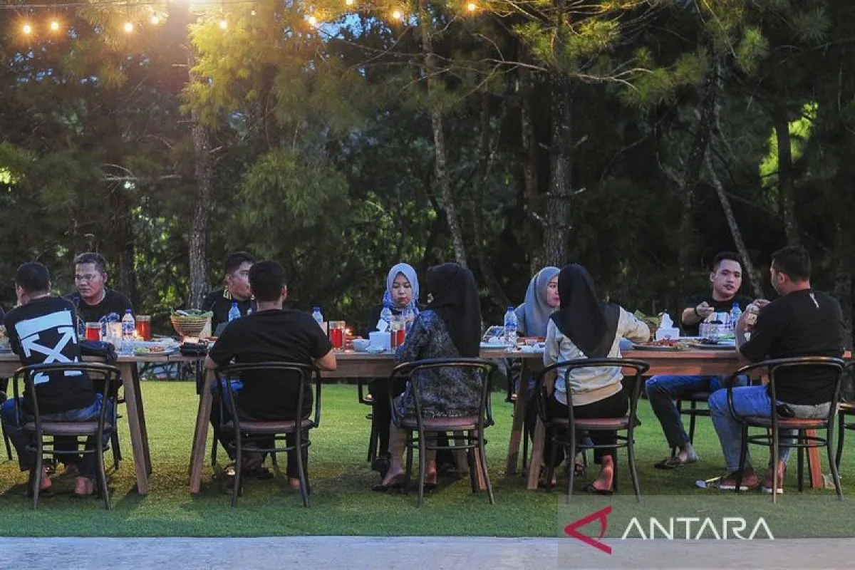 Tips Menjaga Berat Badan Stabil Selama Ramadhan