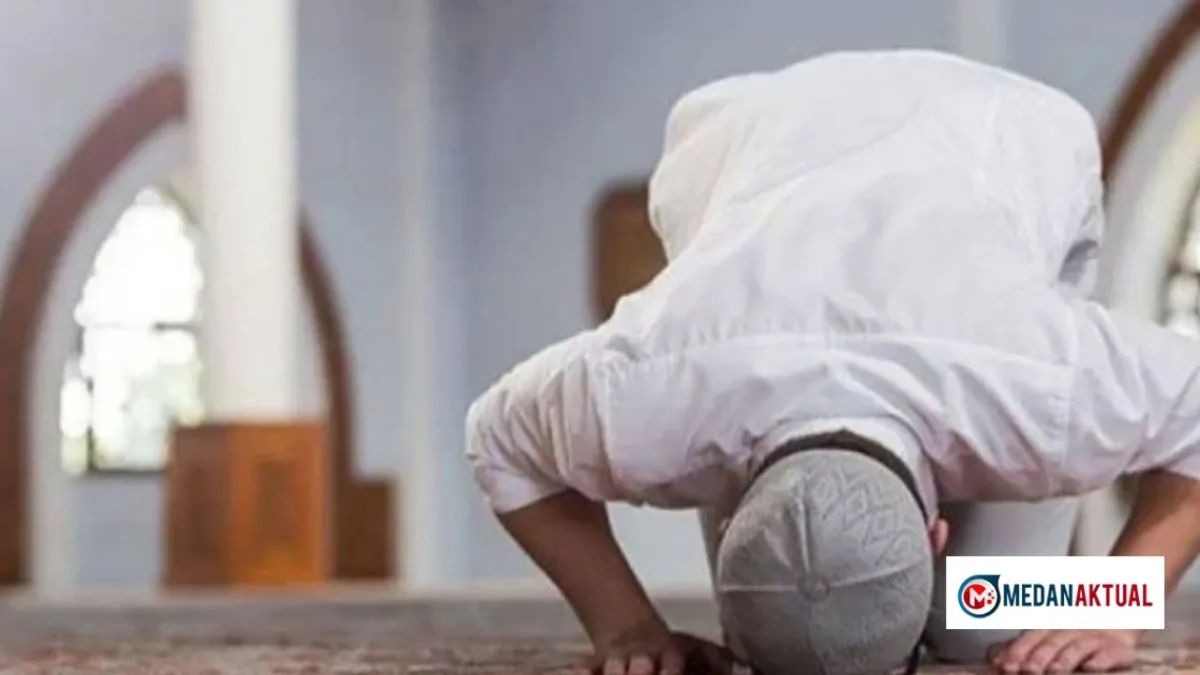 Panduan Sholat Tarawih Sendirian di Rumah: Niat dan Tata Cara