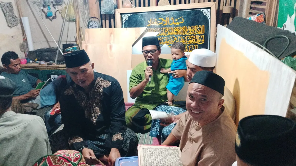 Ritual Adat Mitoni di Banyuwangi Menandai Kehamilan Tujuh Bulanan