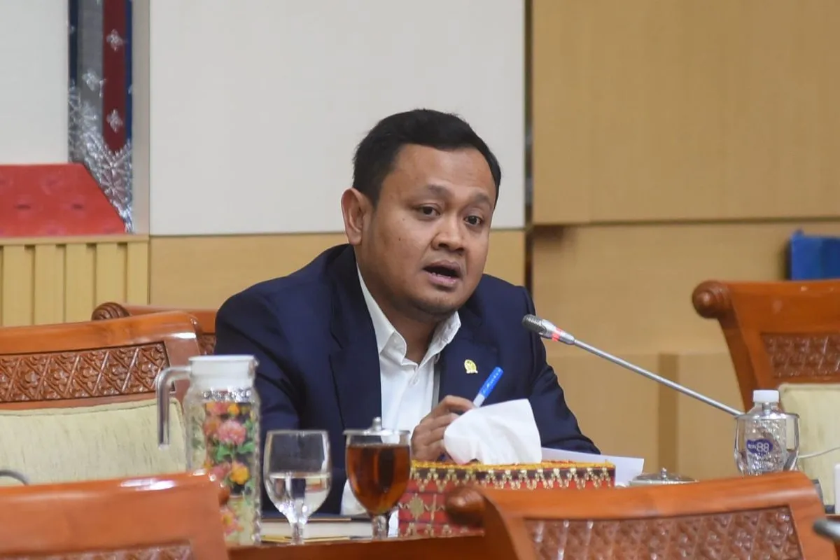DPR Desak Polri Tuntaskan Kasus TPPU Emas Ilegal di Jawa Timur