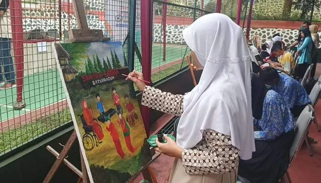 Peringatan Hari Disabilitas Internasional 2025: Ratusan Penyandang Disabilitas Tunjukkan Kreativitas di Sentra Satria