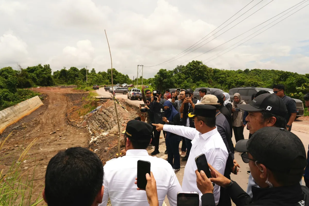 Gubernur Kaltim Minta Perbaikan Segera Jalan Poros Sangatta-Bengalon