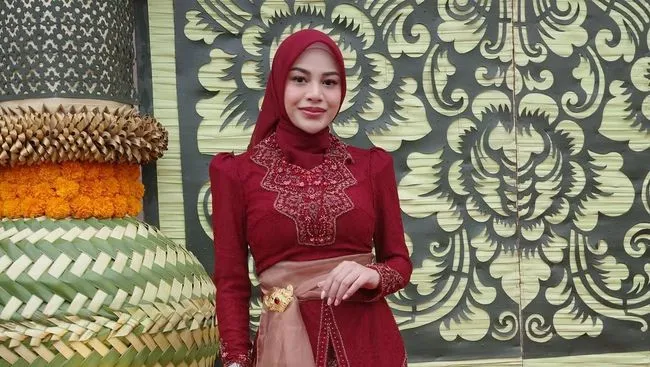 20 Tips Diet Artis 2026: Tiru Cara Sehat Aurel Hermansyah Turun 21 Kg