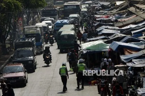 Polda Jabar Evaluasi Dampak Delman dan Becak pada Arus Mudik Lebaran 2026