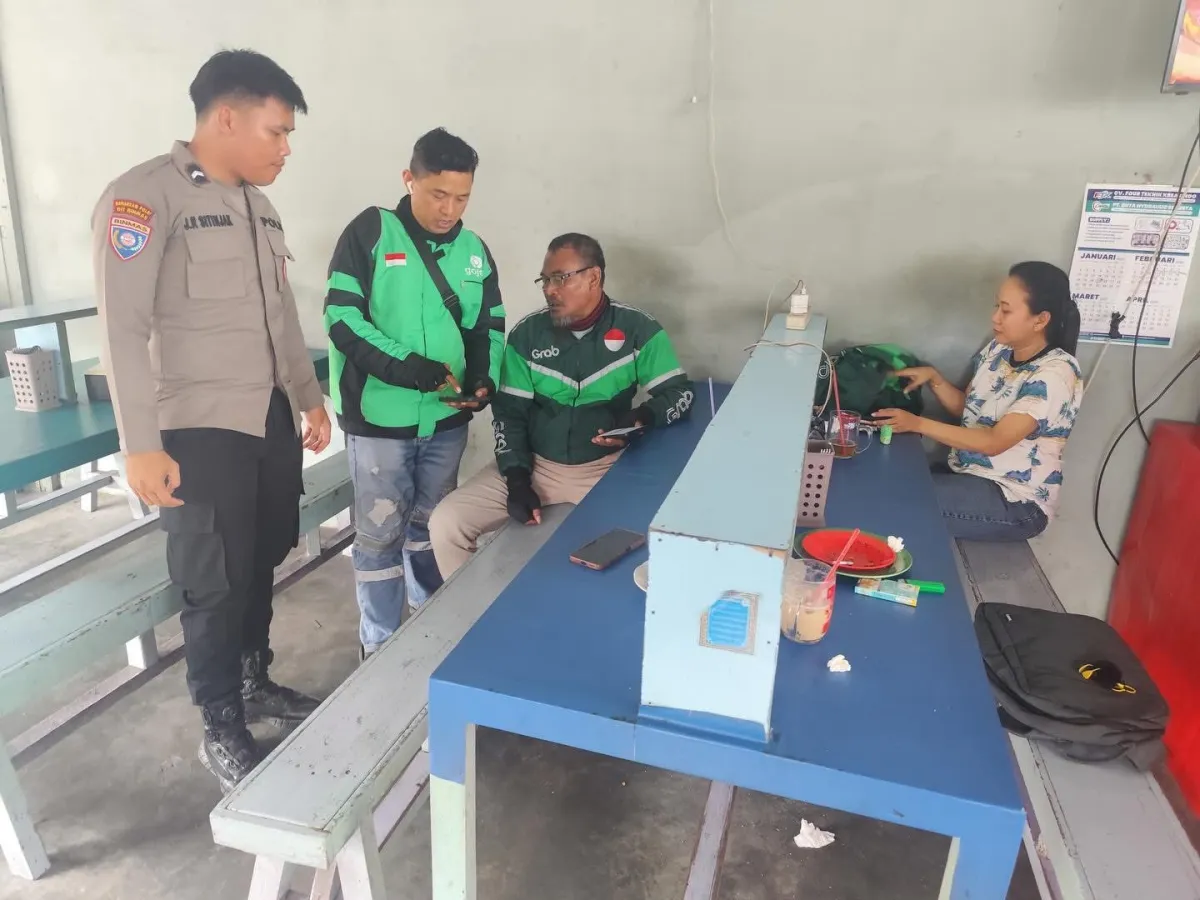 Dialog Kamtibmas: Ditbinmas Polda Kaltim Serap Aspirasi Pengemudi Ojol di Balikpapan