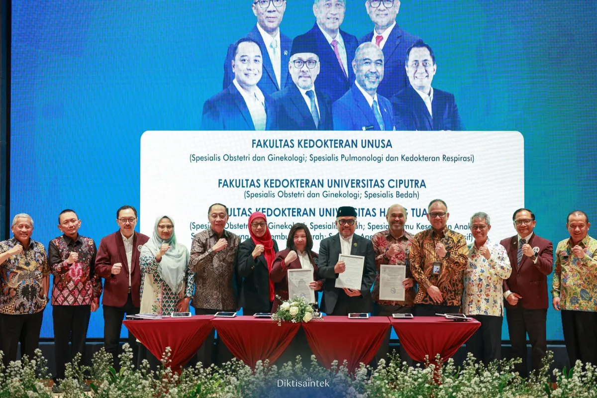 Surabaya Luncurkan 9 Program Studi PPDS untuk Tingkatkan Kesehatan Nasional
