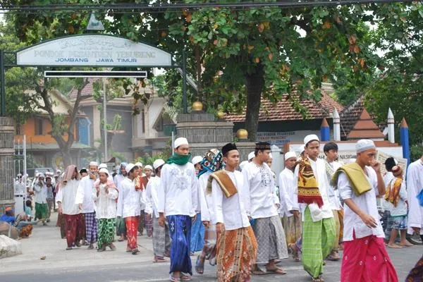 Pengakuan dan Peran Pesantren dalam Pendidikan Nasional Indonesia