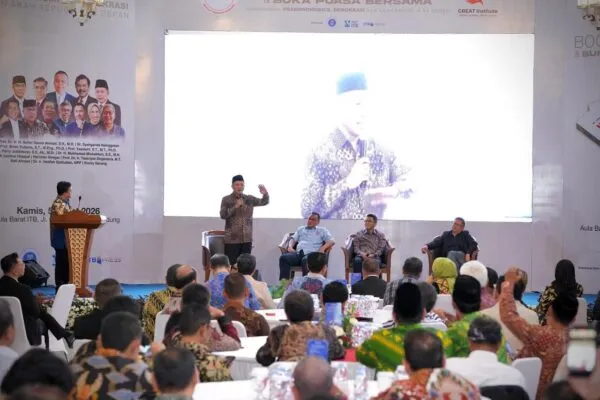 Menkop Dorong Koperasi Sebagai Pilar Utama Ekonomi Kerakyatan