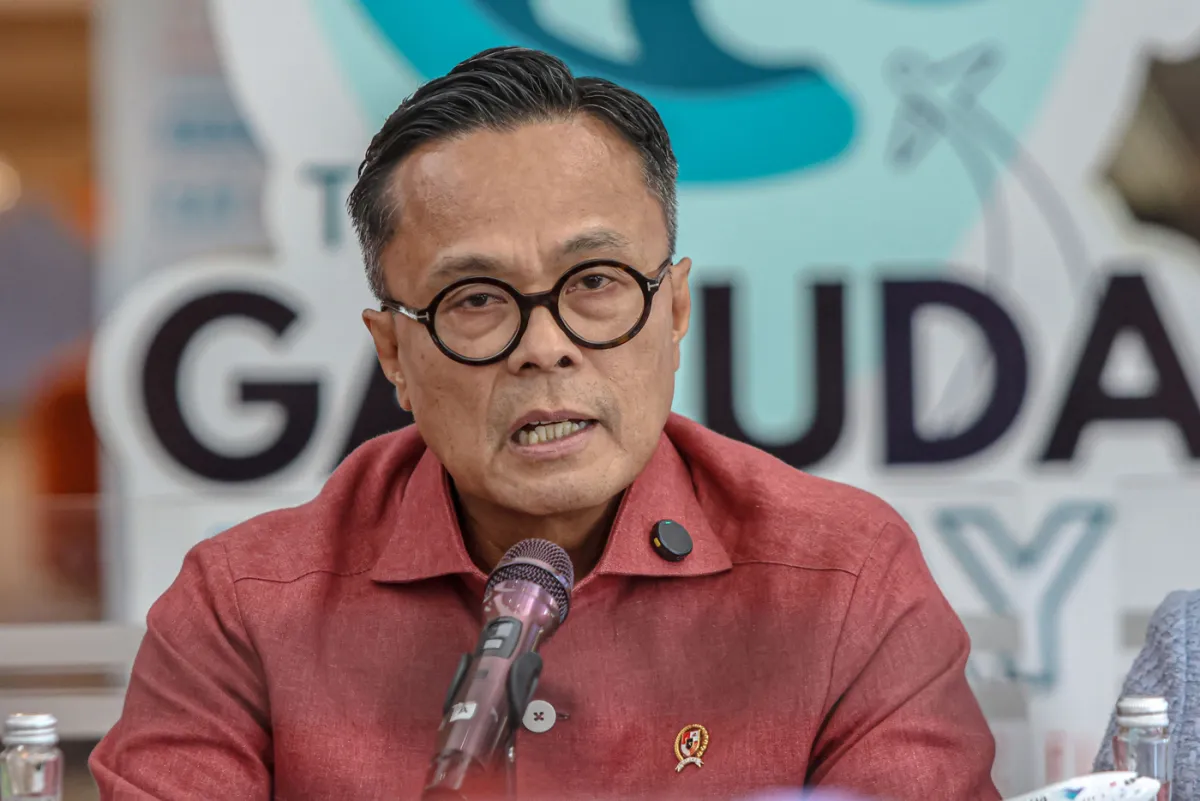 Dony Oskaria Soroti Kinerja Direksi BUMN Saat Tinjau PT Semen Padang