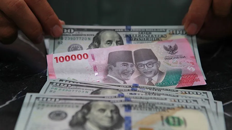 Rupiah Menguat di Tengah Ketidakpastian Geopolitik dan Dolar AS Lesu