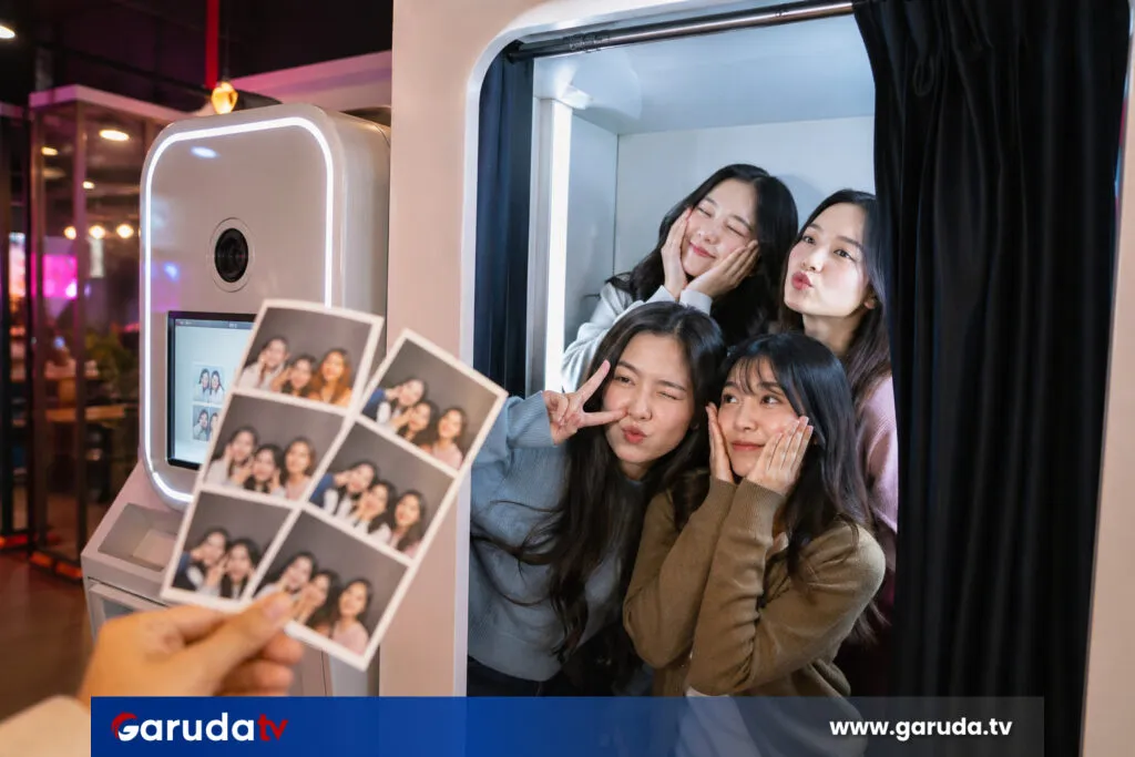 Tren Photobox: Simbol Gaya Hidup Urban di Jakarta