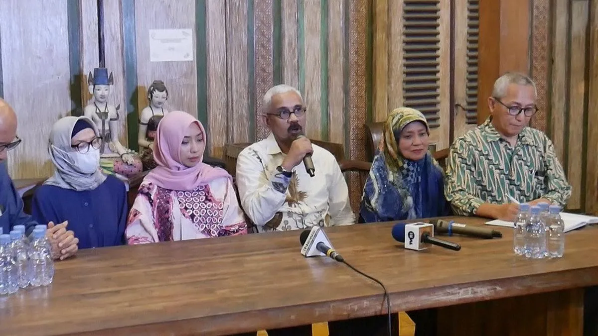 Keluarga Arya Daru Menolak Penghentian Penyelidikan Kasus Kematian