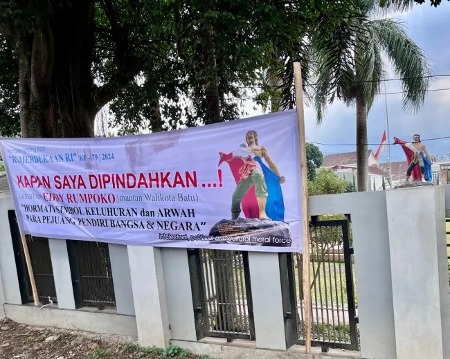 Forum Warga Kota Batu Desak Pemindahan Makam Eddy Rumpoko