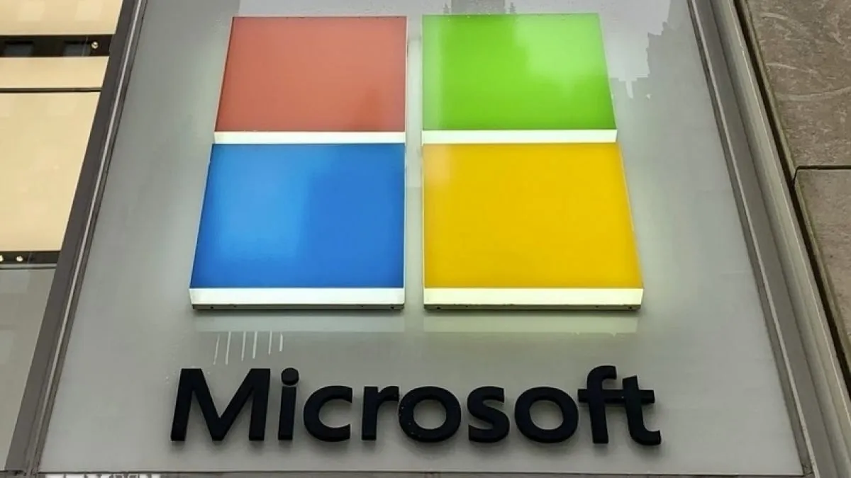 Microsoft Luncurkan Teknologi Penyimpanan Data Kaca Tahan Lama Hingga 10.000 Tahun