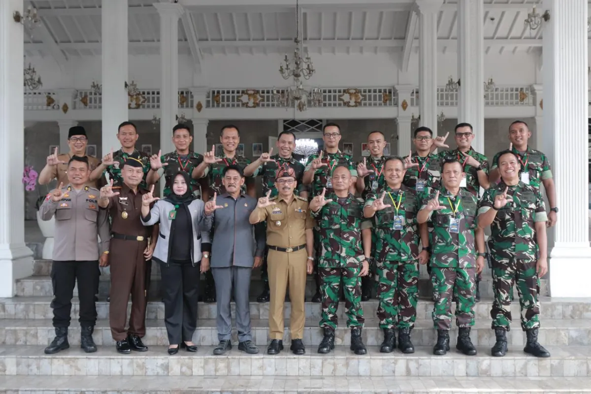 Pasis Dikreg Seskoad Laksanakan Audensi Bersama Forkopimda Kabupaten Kuningan