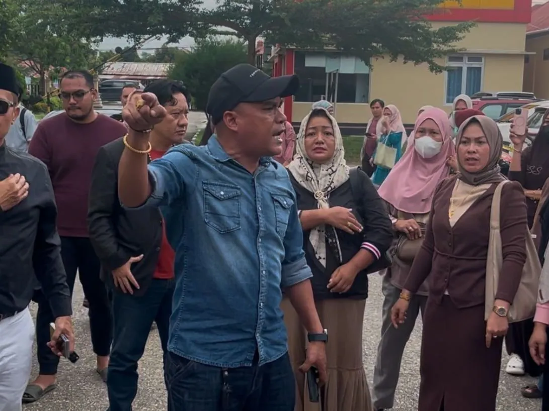 Jemaah Umrah TRG Kendari Desak Pertemuan dan Pengembalian Dana di Polresta