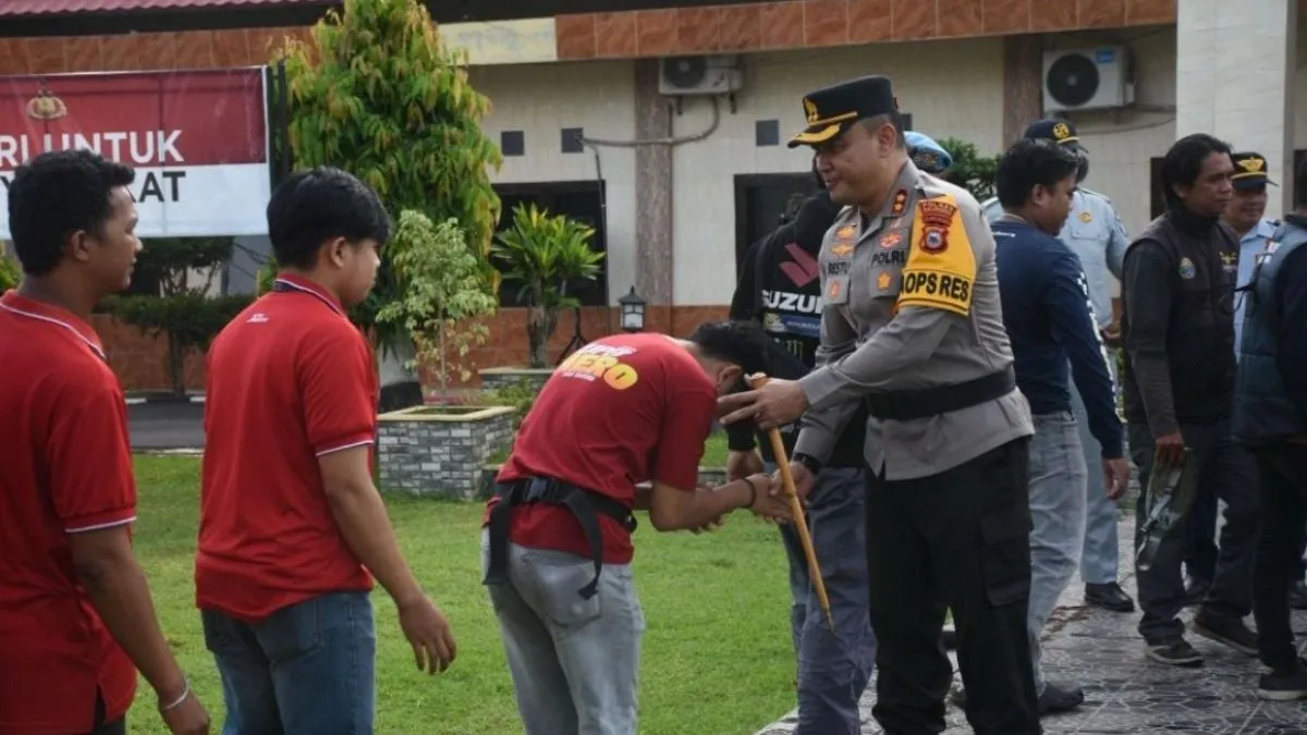 Polres Bulukumba Ajak Ojol Tingkatkan Keamanan Melalui Apel Kamtibmas