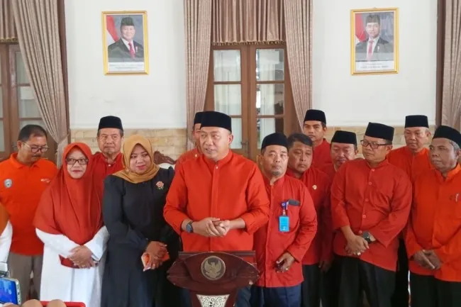 Pemerintahan Mas Rio dan Mbak Ulfi: Pertumbuhan Ekonomi dan Penurunan Ketimpangan di Situbondo