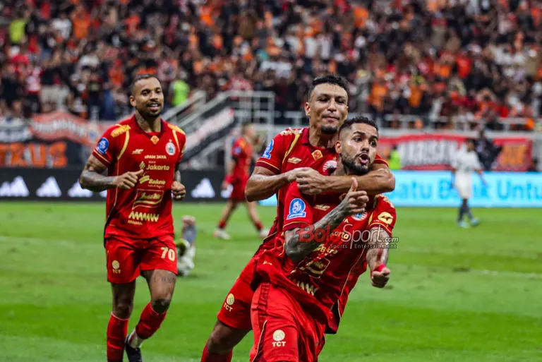 Persija Samai Poin Persib di Puncak Klasemen Super League 2025/2026