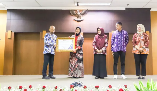 Pemkab Bojonegoro Terima Penghargaan Ombudsman atas Kualitas Pelayanan Publik