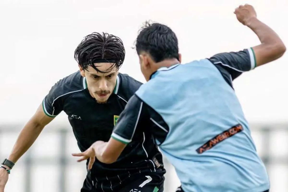 Bernardo Tavares Tetap Pantau Bursa Transfer: Lima Pemain yang Dirumorkan Masuk Persebaya Surabaya