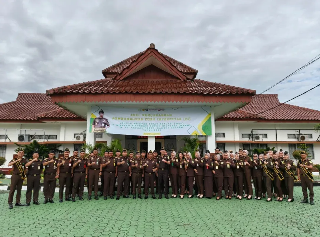 Kejari Bangka Tengah Pencanangan Zona Integritas Menuju WBK dan WBBM 2026